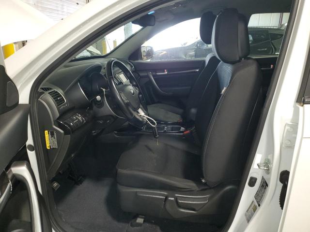 Photo 7 from auction – 2015 KIA SORENTO LX with VIN 5XYKTDA66FG638654