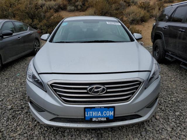 Photo 5 from auction – 2015 HYUNDAI SONATA SE with VIN 5NPE24AF6FH035776