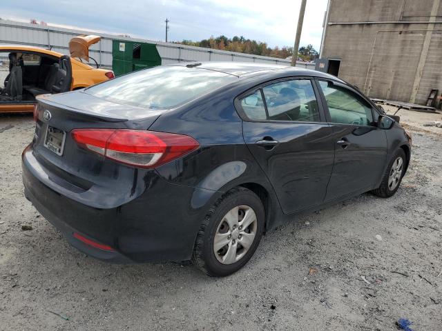 Photo 3 from auction – 2017 KIA FORTE LX with VIN 3KPFK4A78HE105203
