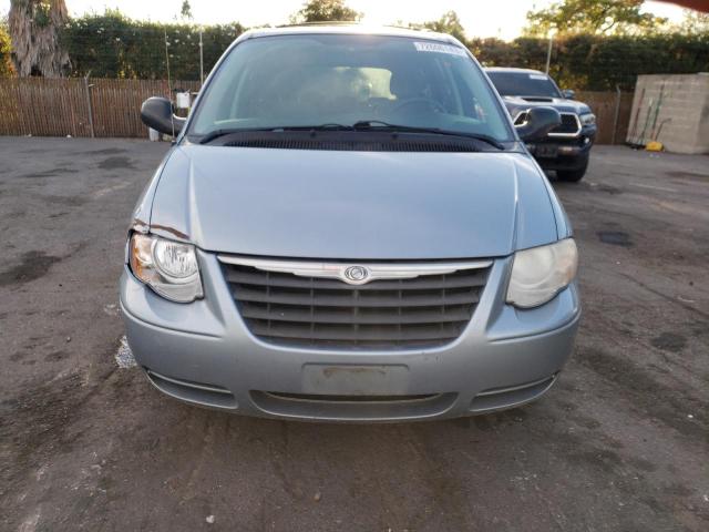 Photo 5 from auction – 2006 CHRYSLER TOWN & COU with VIN 2A8GP54L36R893719
