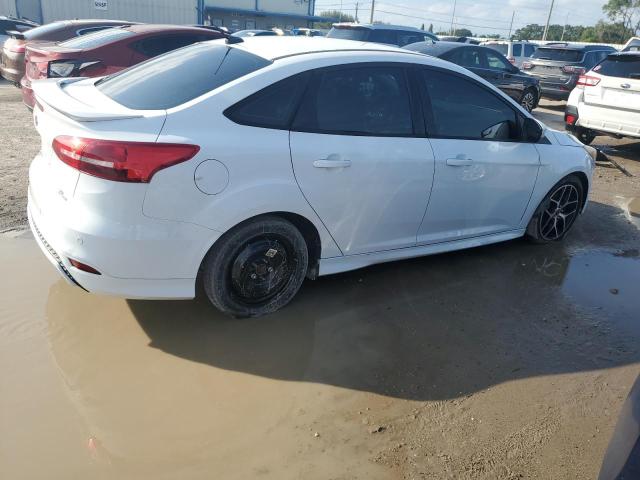 Photo 3 from auction – 2016 FORD FOCUS SE with VIN 1FADP3F24GL242134