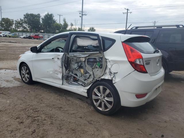 Photo 2 from auction – 2014 HYUNDAI ACCENT GLS with VIN KMHCU5AEXEU166983