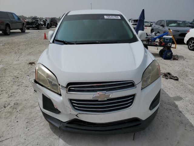 Photo 5 from auction – 2015 CHEVROLET TRAX LS with VIN KL7CJKSB1FB118489