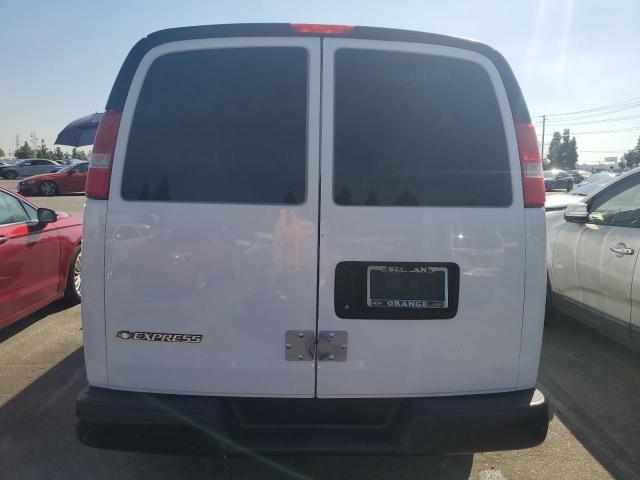 Photo 6 from auction – 2017 CHEVROLET EXPRESS G2 with VIN 1GCWGAFF1H1106891