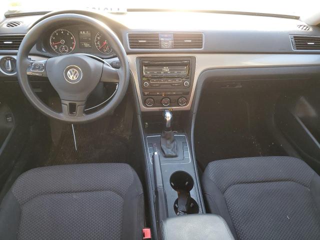 Photo 8 from auction – 2013 VOLKSWAGEN PASSAT S with VIN 1VWAP7A32DC085944