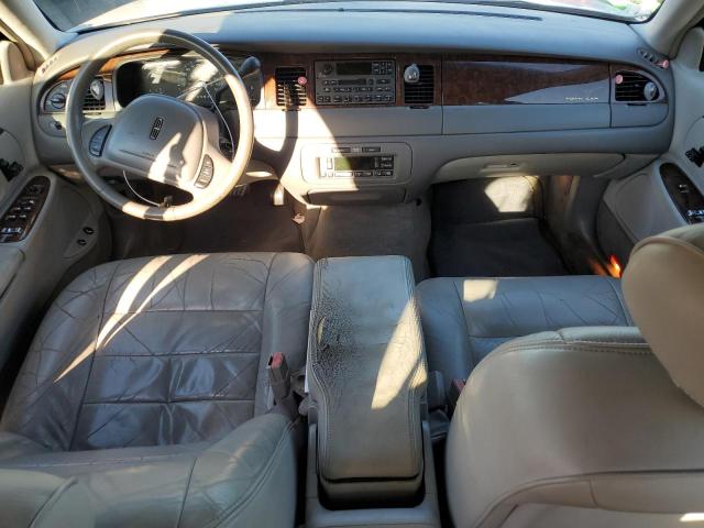 Photo 8 from auction – 2001 LINCOLN TOWN CAR E with VIN 1LNHM81W91Y725393