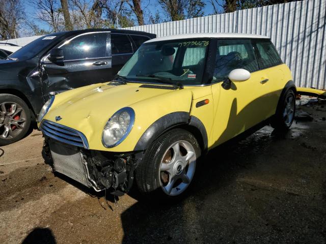 MINI COOPER 2005 with VIN WMWRC33525TJ70337 - Photo from auction