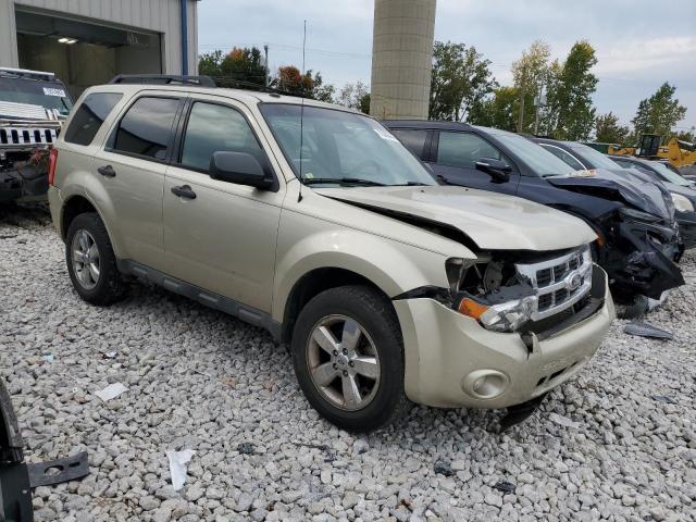Zdjęcie 4 z aukcji – 2010 FORD ESCAPE XLT z VIN 1FMCU9DG5AKB32055