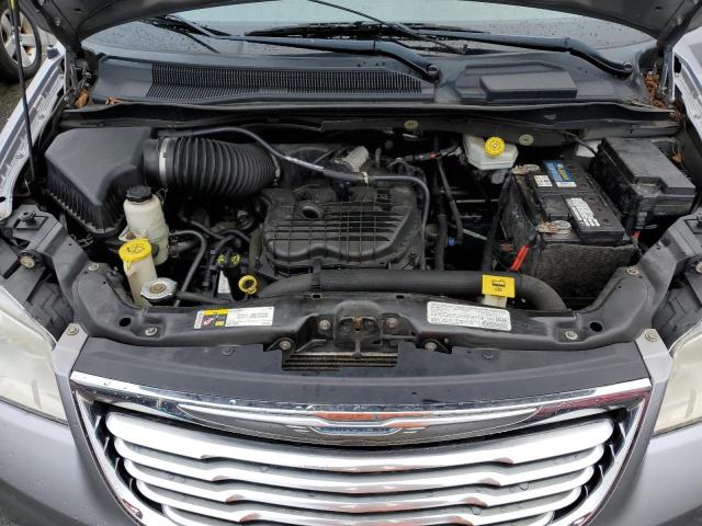 Photo 12 from auction – 2013 CHRYSLER TOWN & COU with VIN 2C4RC1BG4DR690264