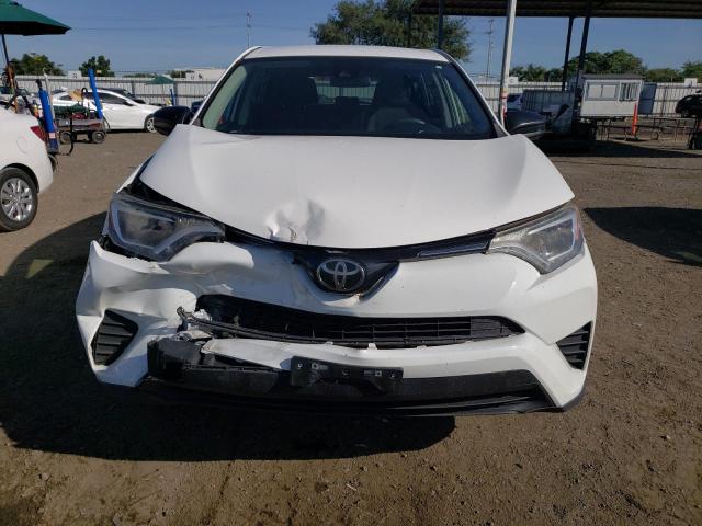Photo 5 from auction – 2017 TOYOTA RAV4 LE with VIN JTMZFREV3HJ143688