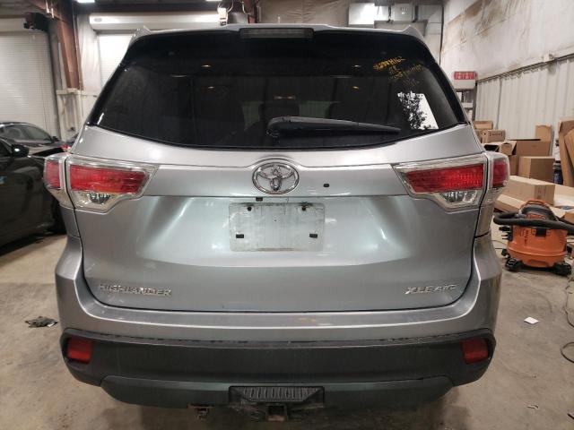 Photo 6 from auction – 2015 TOYOTA HIGHLANDER with VIN 5TDJKRFH8FS149407