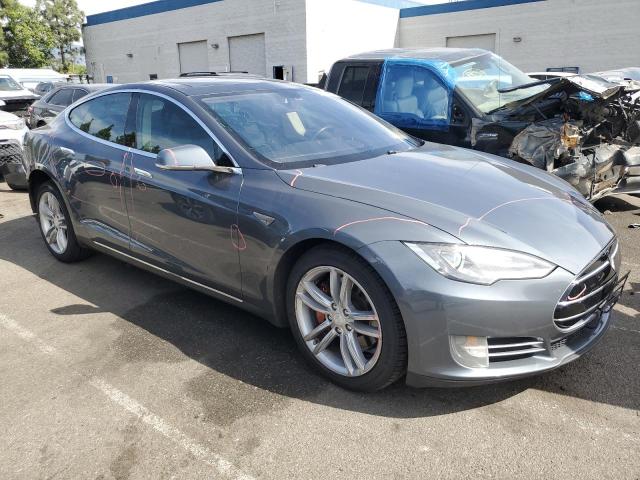 Photo 4 from auction – 2013 TESLA MODEL S with VIN 5YJSA1BC2DFP10608