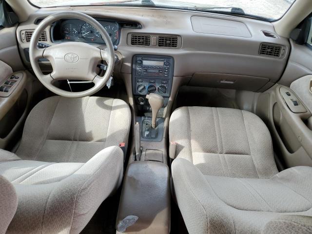 Photo 8 from auction – 2000 TOYOTA CAMRY CE with VIN 4T1BG22K7YU696001
