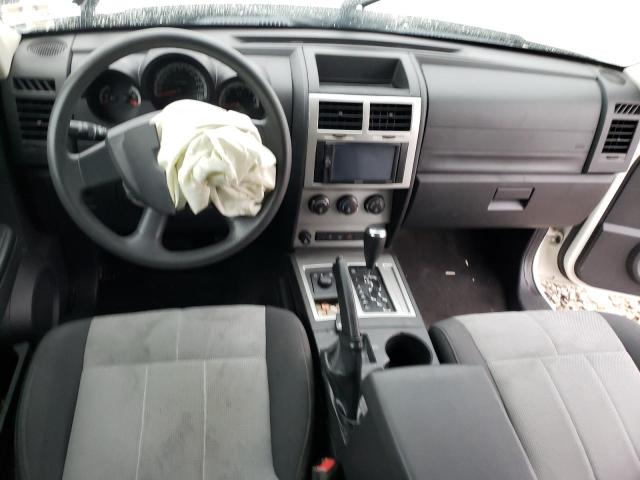 Photo 8 from auction – 2007 DODGE NITRO SXT with VIN 1D8GU28K97W685807