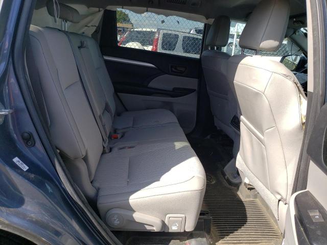 Photo 11 from auction – 2017 TOYOTA HIGHLANDER with VIN 5TDBZRFHXHS472456