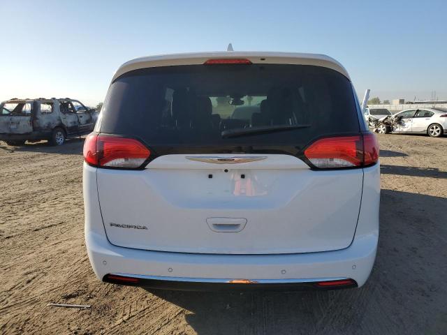 Photo 6 from auction – 2017 CHRYSLER PACIFICA T with VIN 2C4RC1BG9HR533819