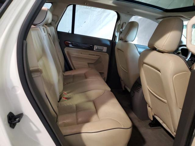 Photo 11 from auction – 2008 LINCOLN MKX with VIN 2LMDU88C98BJ37435