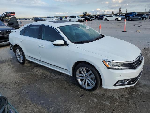Photo 4 from auction – 2018 VOLKSWAGEN PASSAT SEL with VIN 1VWCA7A30JC003263