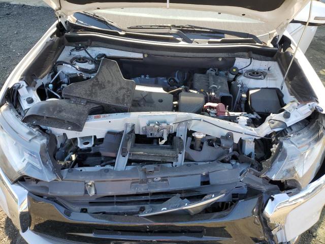 Photo 12 from auction – 2017 MITSUBISHI OUTLANDER with VIN JA4AZ3A37HZ037102