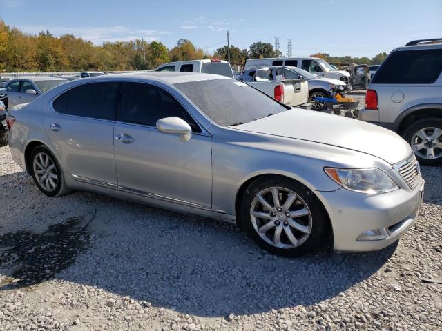 Photo 4 from auction – 2007 LEXUS LS 460L with VIN JTHGL46F975002320