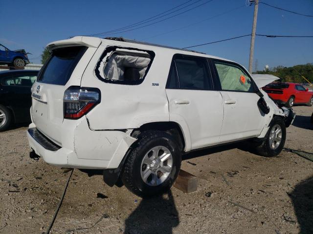 Photo 3 from auction – 2022 TOYOTA 4RUNNER SR with VIN JTEEU5JR5N5255432