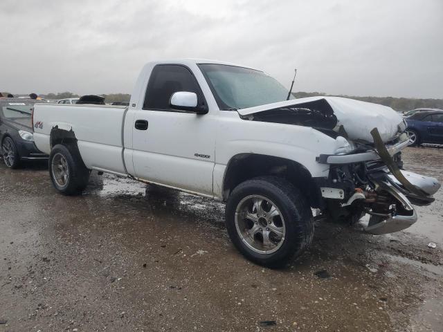 Photo 4 from auction – 2000 CHEVROLET SILVERADO with VIN 1GCEK14V0YE273157
