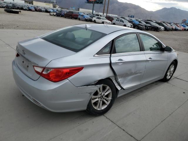 Photo 3 from auction – 2013 HYUNDAI SONATA GLS with VIN 5NPEB4AC0DH686484