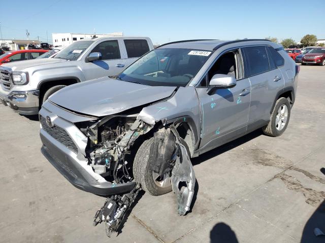 TOYOTA RAV4 XLE 2019 with VIN 2T3W1RFV4KW042152 - Photo from auction
