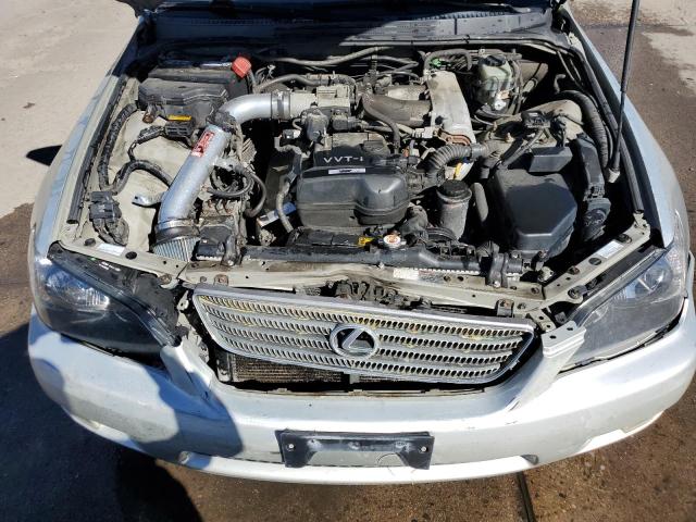 Photo 11 from auction – 2001 LEXUS IS 300 with VIN JTHBD182110010285
