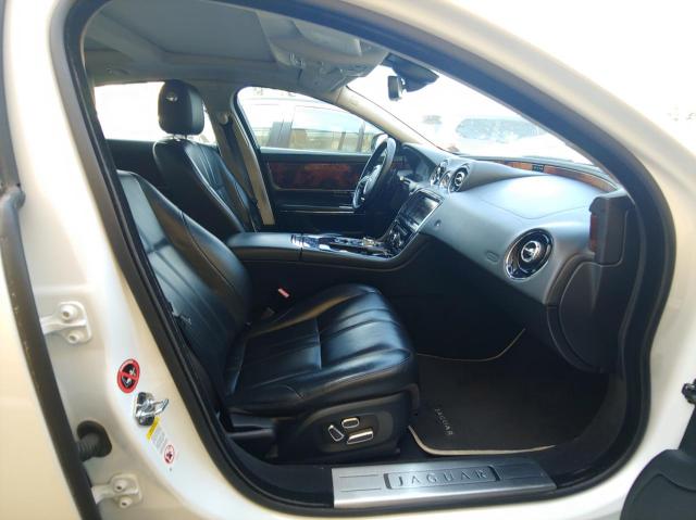 Photo 5 from auction – 2013 JAGUAR XJ with VIN SAJWJ1CD7D8V49599