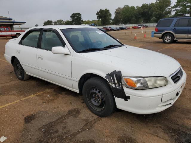 Photo 4 from auction – 2000 TOYOTA CAMRY CE with VIN 4T1BG22K3YU934698