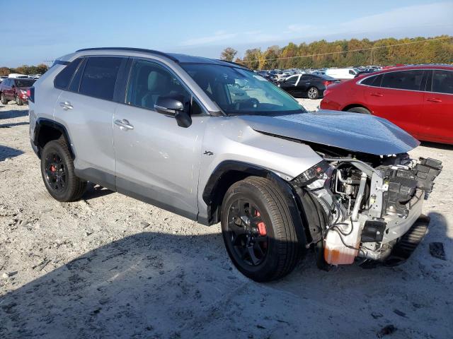 Photo 4 from auction – 2021 TOYOTA RAV4 XLE with VIN 2T3W1RFV4MC140540