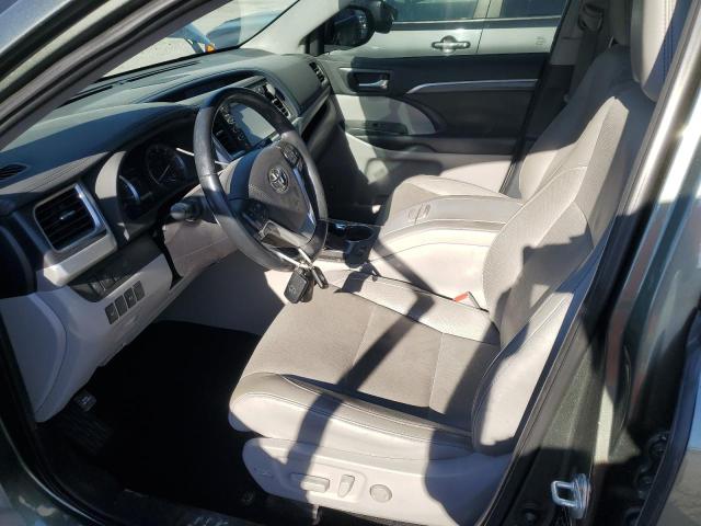 Photo 7 from auction – 2019 TOYOTA HIGHLANDER with VIN 5TDDZRFH2KS992912