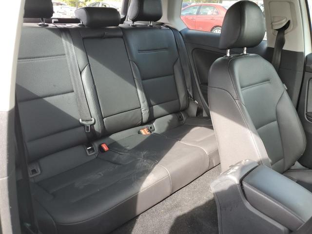 Photo 10 from auction – 2015 VOLKSWAGEN GOLF with VIN 3VW917AUXFM033010