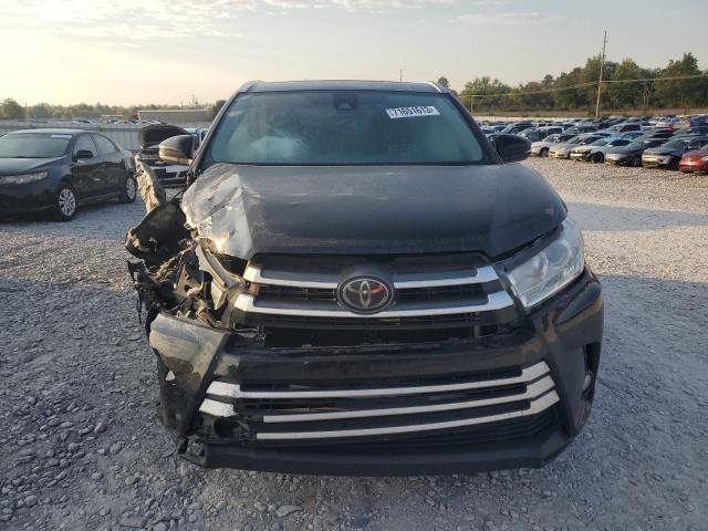 Photo 5 from auction – 2018 TOYOTA HIGHLANDER with VIN 5TDKZRFH7JS272379