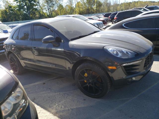 Photo 4 from auction – 2017 PORSCHE MACAN with VIN WP1AA2A59HLB03661