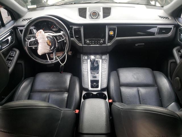 Photo 8 from auction – 2017 PORSCHE MACAN with VIN WP1AA2A55HLB09652