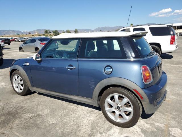 Photo 2 from auction – 2010 MINI COOPER S with VIN WMWMF7C59ATW88979