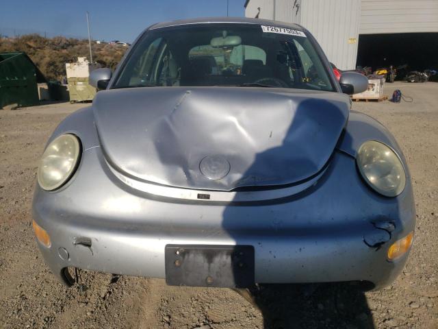 Photo 5 from auction – 2004 VOLKSWAGEN NEW BEETLE with VIN 3VWCK31C44M417574