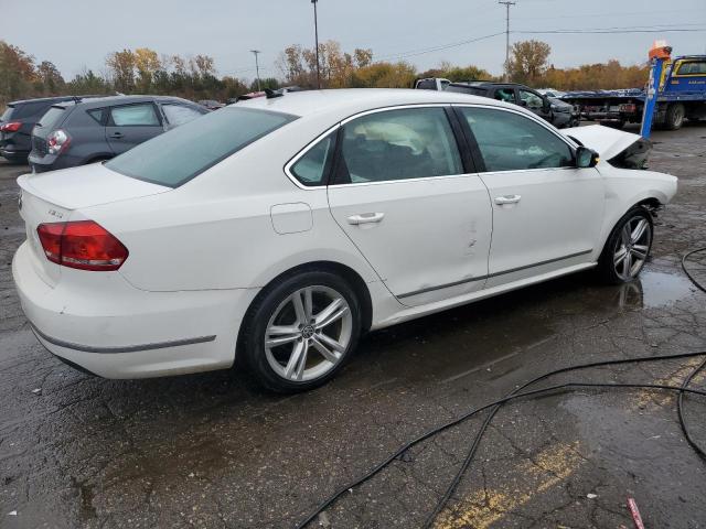 Photo 3 from auction – 2015 VOLKSWAGEN PASSAT SE with VIN 1VWBT7A34FC020984