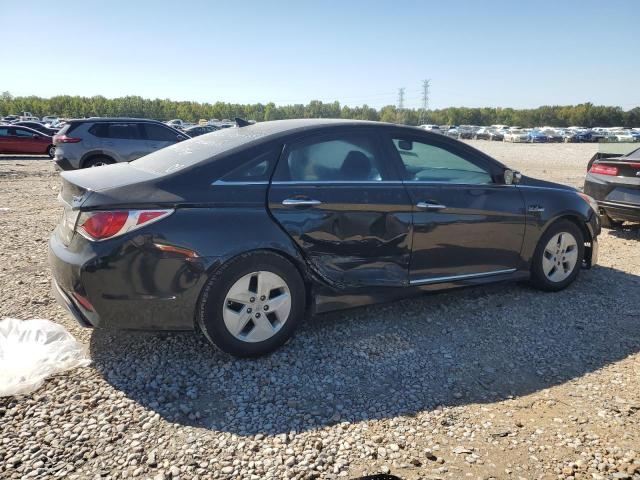 Photo 3 from auction – 2011 HYUNDAI SONATA HYB with VIN KMHEC4A40BA011238