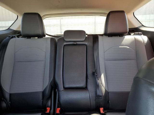 Photo 10 from auction – 2019 FORD ESCAPE SE with VIN 1FMCU0GD8KUB29797