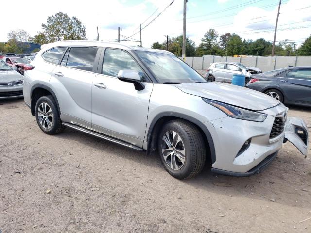 Photo 4 from auction – 2023 TOYOTA HIGHLANDER with VIN 5TDKBRCH7PS125514