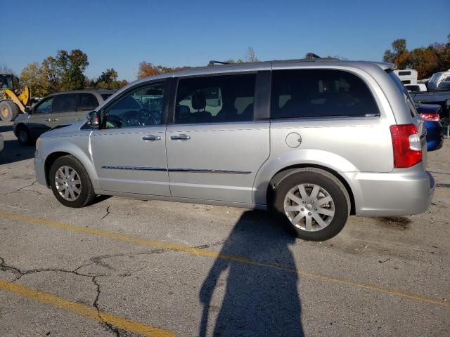 Photo 2 from auction – 2012 CHRYSLER TOWN & COU with VIN 2C4RC1CG6CR403858