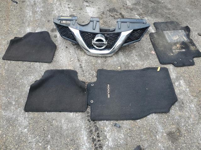 Photo 13 from auction – 2015 NISSAN ROGUE S with VIN 5N1AT2MT5FC861561
