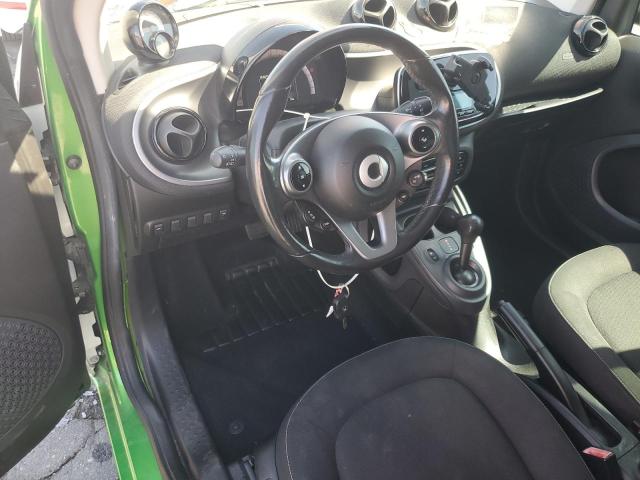 Photo 8 from auction – 2017 SMART FORTWO with VIN WMEFJ9BA1HK228060