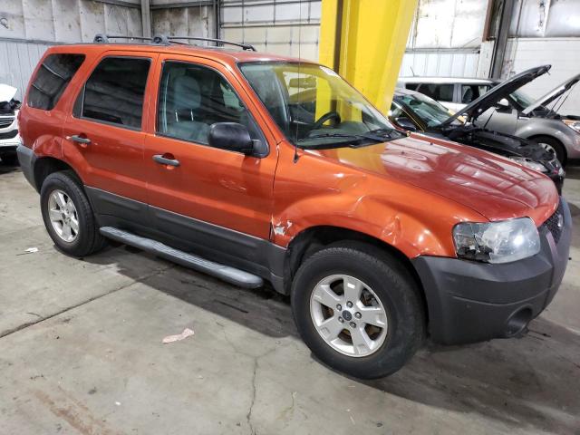 Photo 4 from auction – 2006 FORD ESCAPE XLT with VIN 1FMYU93186KD26010