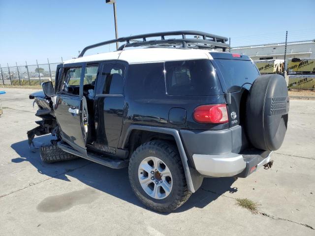 Photo 2 from auction – 2011 TOYOTA FJ CRUISER with VIN JTEBU4BF2BK113330