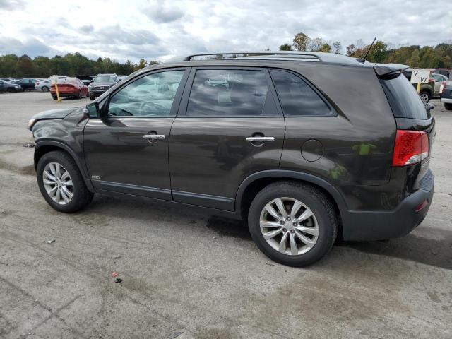 Photo 2 from auction – 2011 KIA SORENTO EX with VIN 5XYKUDA21BG140883