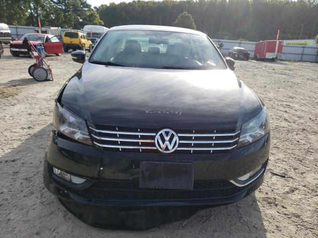 Photo 5 from auction – 2014 VOLKSWAGEN PASSAT SEL with VIN 1VWCT7A37EC050726